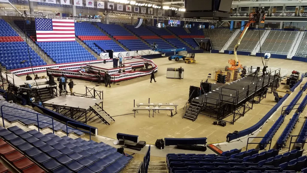 Setting up a campaign rally